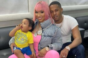 papa-bear-nicki-minaj.jpg