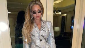 2021-12-08-beyonce-bday-pics.jpg