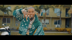 Tory-Lanez-Florida-Sh_t-Official-Music-Video-FARGO-FRIDAYS-1-19-screenshot.png