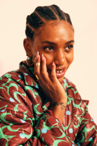 yaya-bey-1.png
