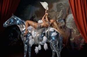 01-beyonce-cr-Carlijn-Jacobs-Renaissance-billboard-1548.jpg-copy.jpg