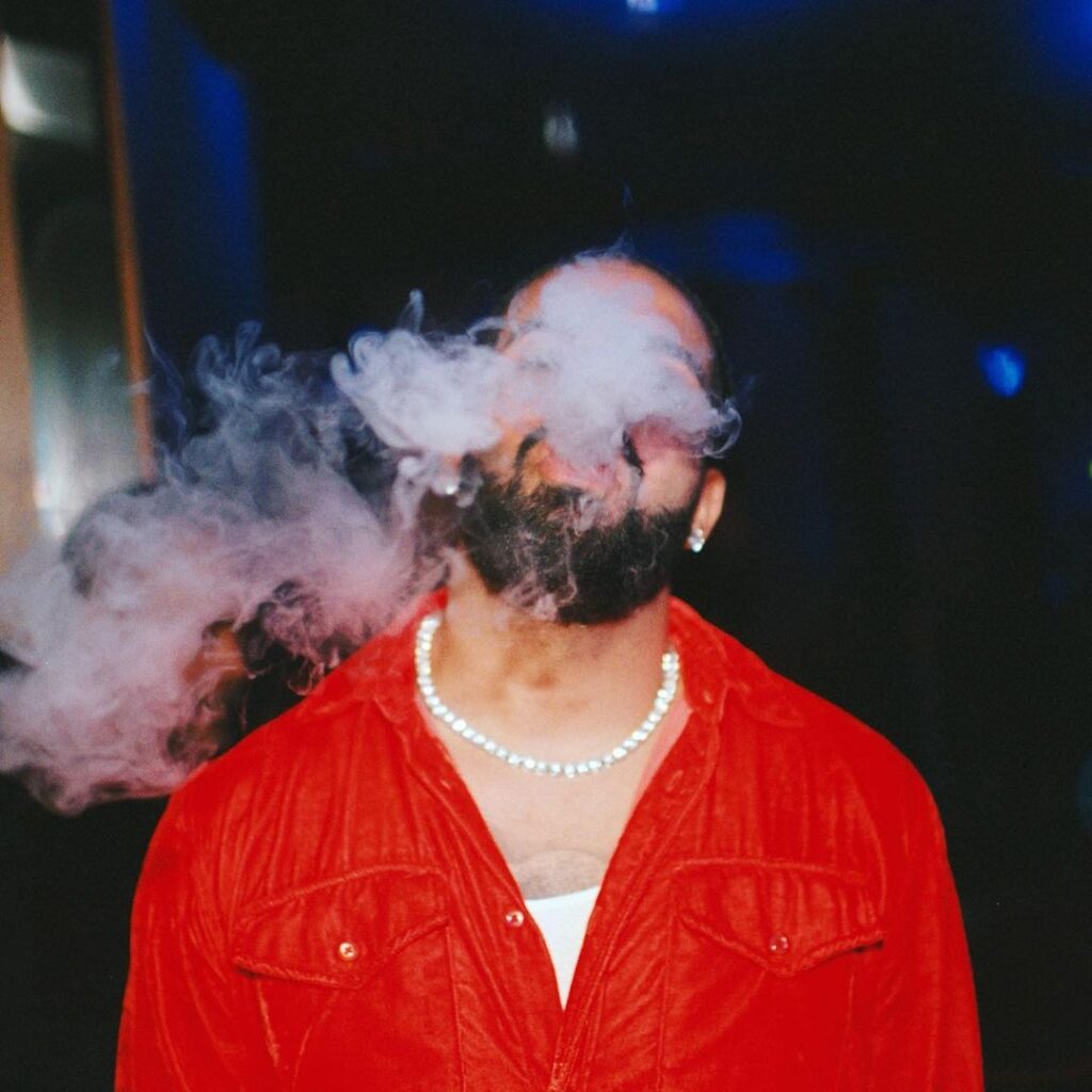 drake-sticky-video.jpg