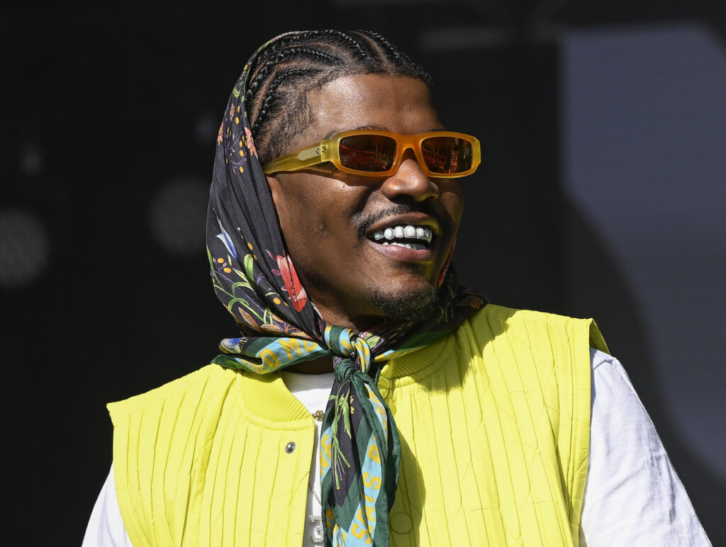 Best-Songs-of-The-Week-ft.-Smino-Freddie-Gibbs-and-More.jpg