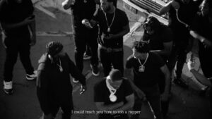 yg-mozzy-d3szn-hot-to-rob-a-rapper-video.jpg