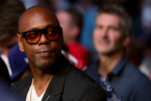 GettyImages-1328098216-Dave-chappelle.jpeg