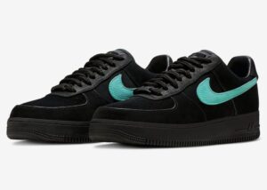 Tiffany-Nike-Air-Force-1-Low-Release-Date-DZ1382-001-4-1068x762-1.jpg