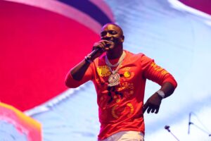 Akon-performs-during-Friday-Jams-Live.jpg