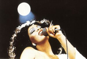 Donna_Summer_1975.jpg
