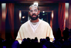 Drake_Maple_Leafs.jpg