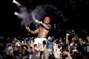 GettyImages-1330661409.jpg