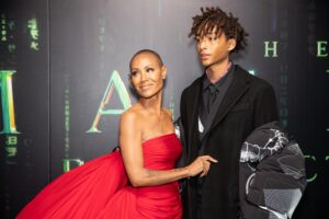 JadaPinkettSmithJadaSmithTheMatrixRedCarpet.jpg