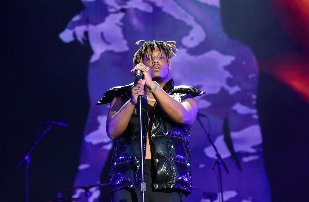 Juice-WRLD-breaks-record.jpg