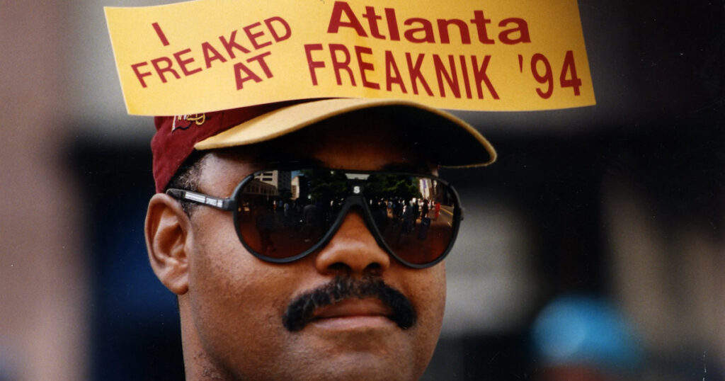 SocialFreaknik.jpg