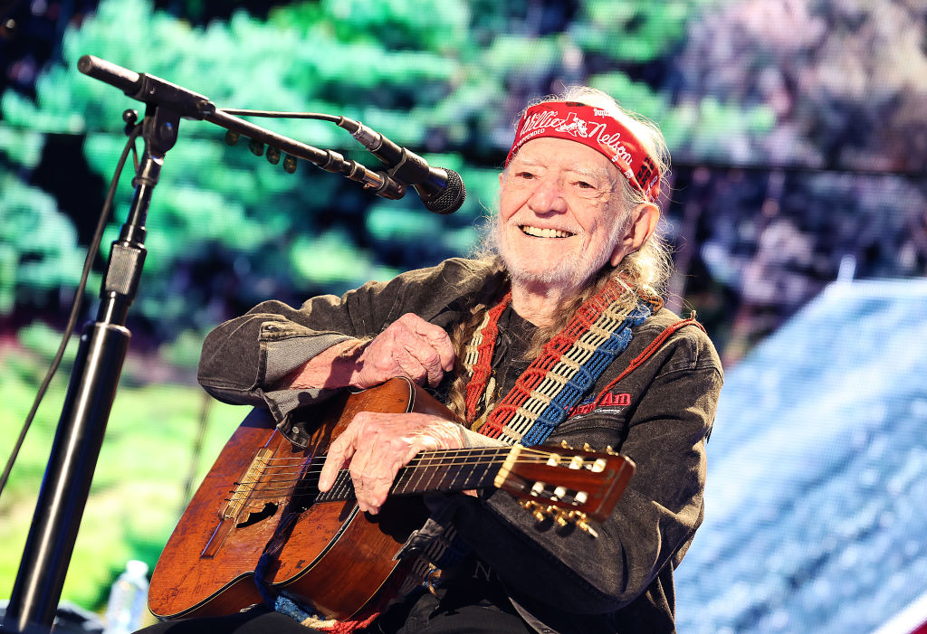 Willie_Nelson_90.jpg