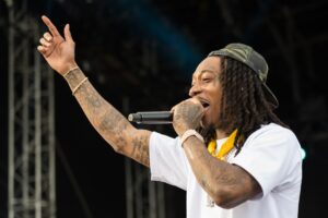 Wiz-Khalifa-Currensy-Air-Jordans.jpg