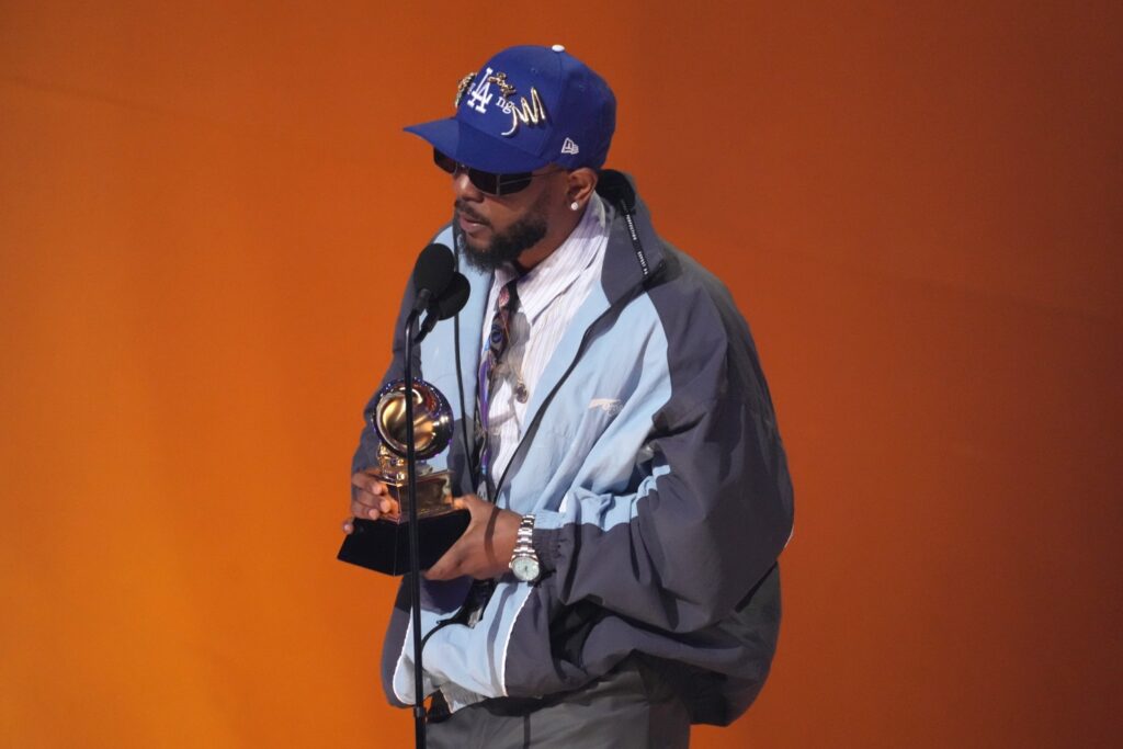 kendrick-lamar-drake-big-steppers-tour-record.jpg