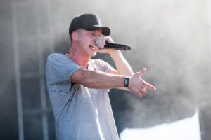 rapper-nf-1.jpeg