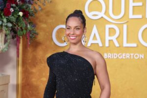 Alicia-Keys-Remakes-Song.jpg