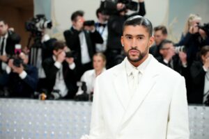 Bad-Bunny-New-Video-Featuring-Lil-Uzi-Vert-Frank-Ocean.jpg