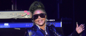 Lil-Kim-Michael-Jackson-Tribute.png