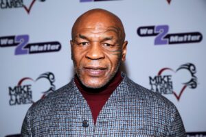 Mike-Tyson-Jamie-Foxx.jpg