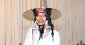 SocialErykahBadu_ArturoHolmes.jpg