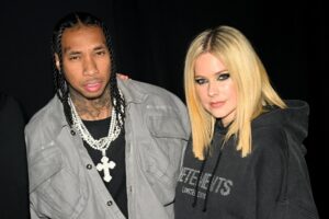 TygaAvrilLavigneParisFashionWeek.jpg
