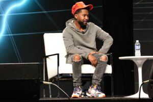 Zaytoven-Twitter-Hacked-Beast-Mode-3-Future.jpg