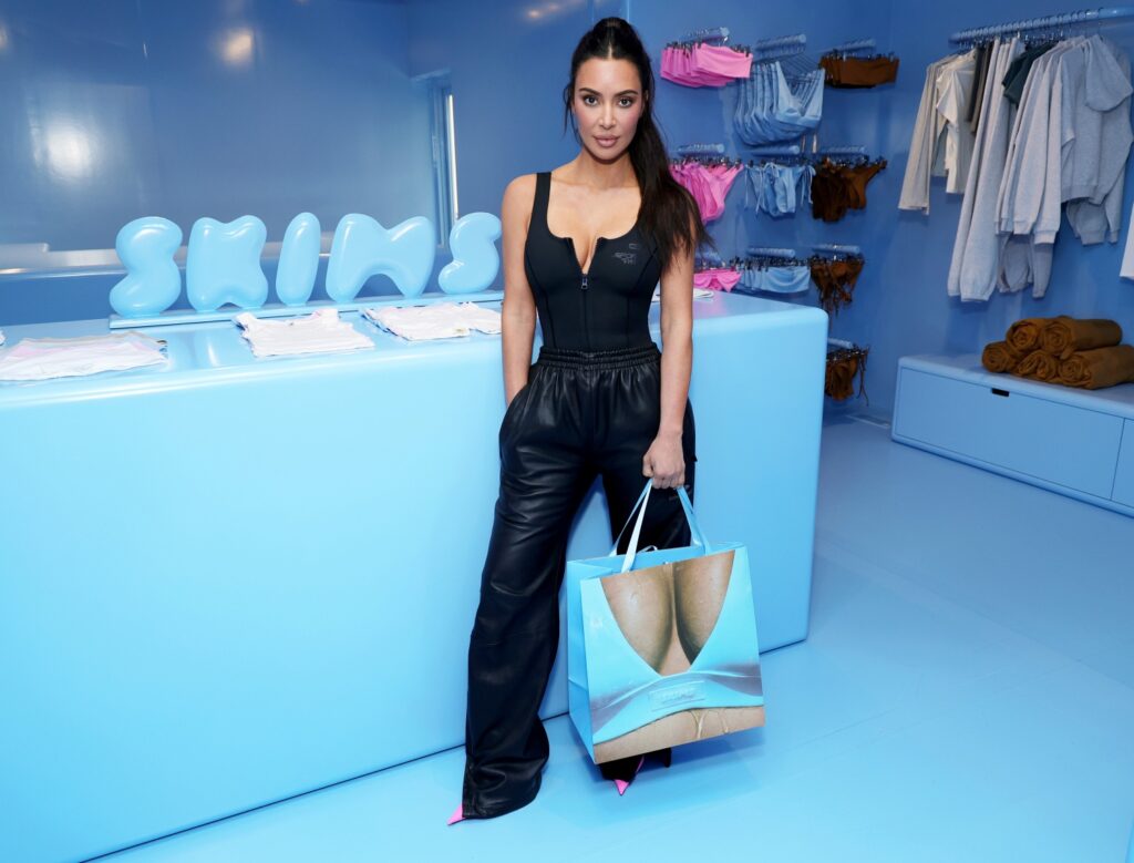 kim-kardashian-kanye-drake-affair.jpg