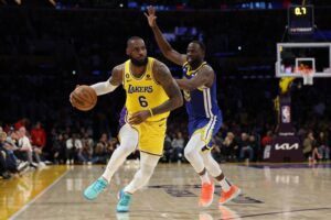 lebron-james-lakers-heroics.jpg