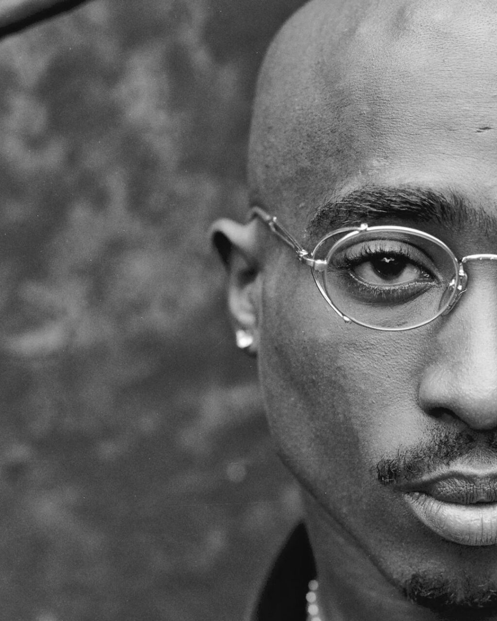 2pac-BW-star-hollywood.jpg