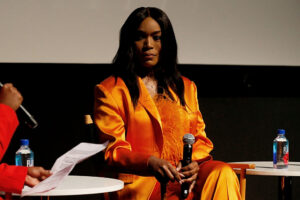 Angela-Bassett-Receive-Honorary-Oscar.jpg