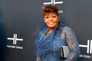 Anita-Baker-2-1500x1000.jpg