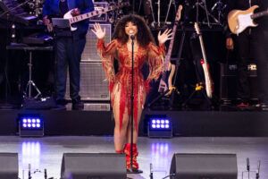 Chloe-Shows-Off-Tina-Turner-Fit.jpg