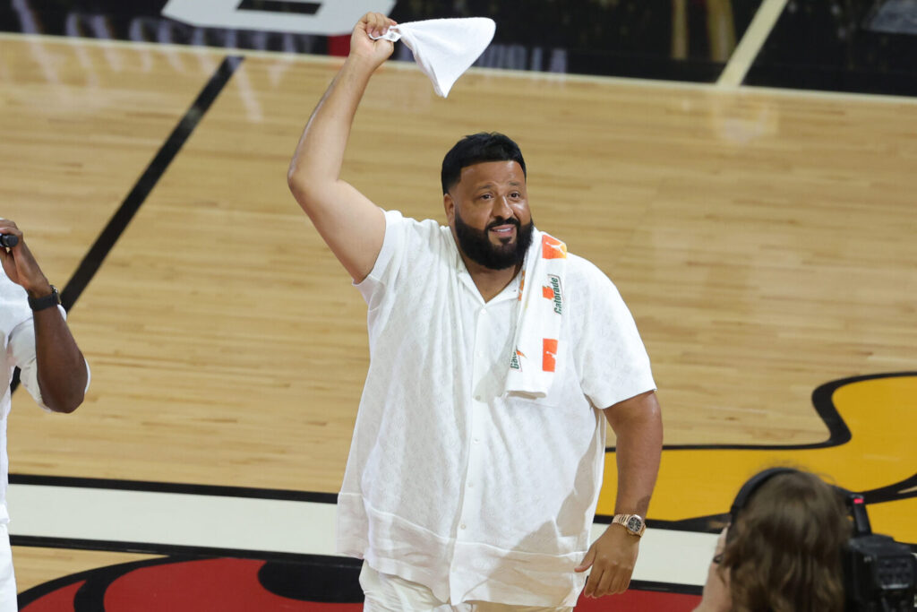 DJ-Khaled-Previews-Upcoming-22Royal-Reimagined22-Air-Jordan-1-1500x1000.jpg