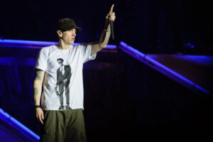Eminem-Still-Doesnt-Trust-Women-After-Infamous-Relationship-With-Kim-1500x998.jpg