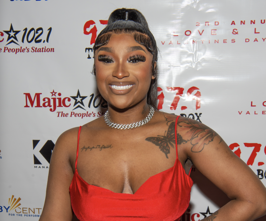 EricaBanks-1500x1249.png