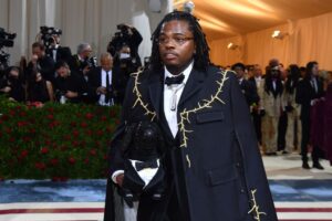 Gunna-Flexes-New-Porsche.jpg
