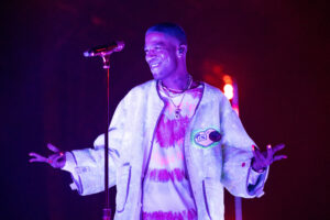 Kid-Cudi-Announces-Lil-Uzi-Vert-Coi-Leray-For-Moon-Mans-Landing-2023-1500x1000.jpg