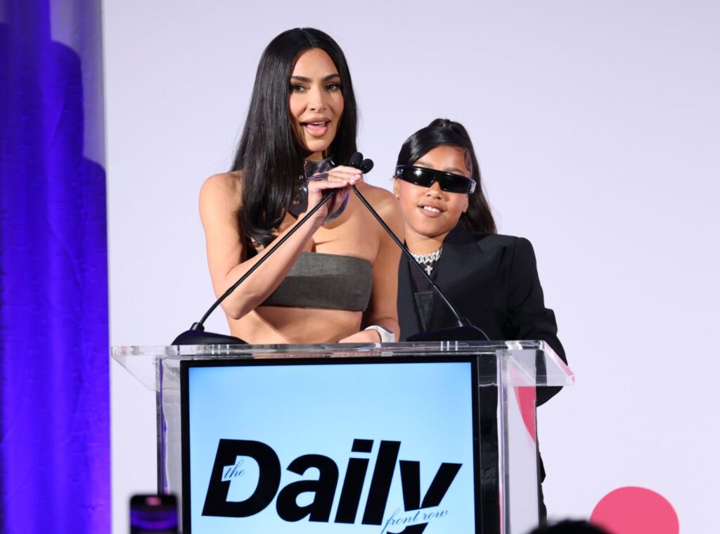 Kim-KArdashian-4-1500x1112.jpg