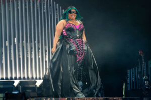 Lizzo-At-Beyonce-Concert.jpg
