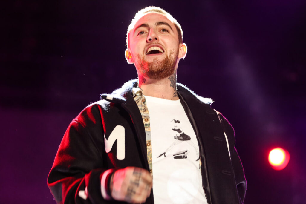 Mac-Miller-Watching-Movies-With-The-Sound-Off-10th-Anniversary-1500x1000.jpg