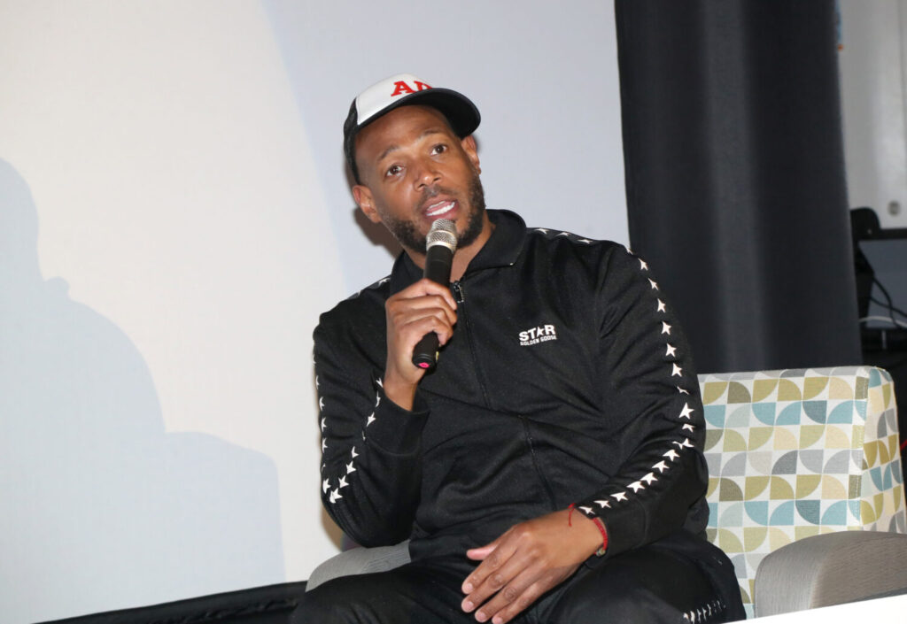 Marlon-Wayans-Cited-For-22Disturbing-The-Peace22-After-Removal-From-Flight-1500x1032.jpg