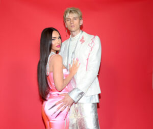 MeganFoxMachineGunKelly2021-1500x1265.jpg
