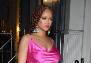 Rihanna2019-1500x1044.jpg