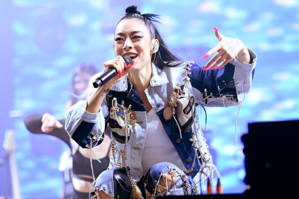 Rina-Sawayama-2-1500x1000.jpg