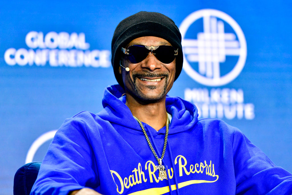 Snoop-Dogg-Wu-Tang-Chain.jpg