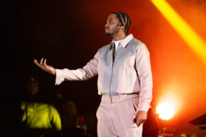 Trey-Songz-at-In-My-Feelz-Festival-2022-1500x1000.jpg