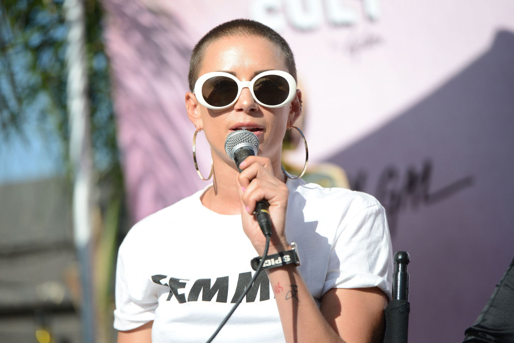 YesJulz.jpg