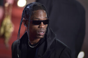 travis-scott-air-jordan-low-golf-1500x998.jpg